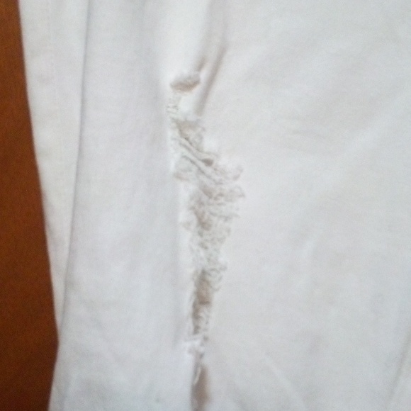 Women's Pants - Picture 3 of 10